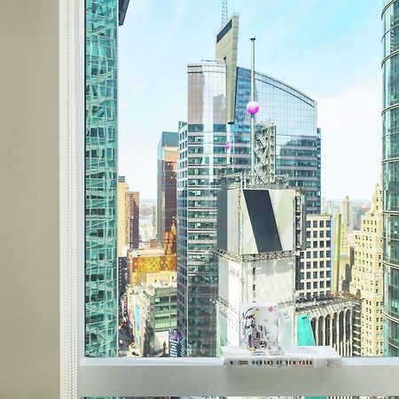 Hilton Garden Inn New York - Times Square Central Exterior foto