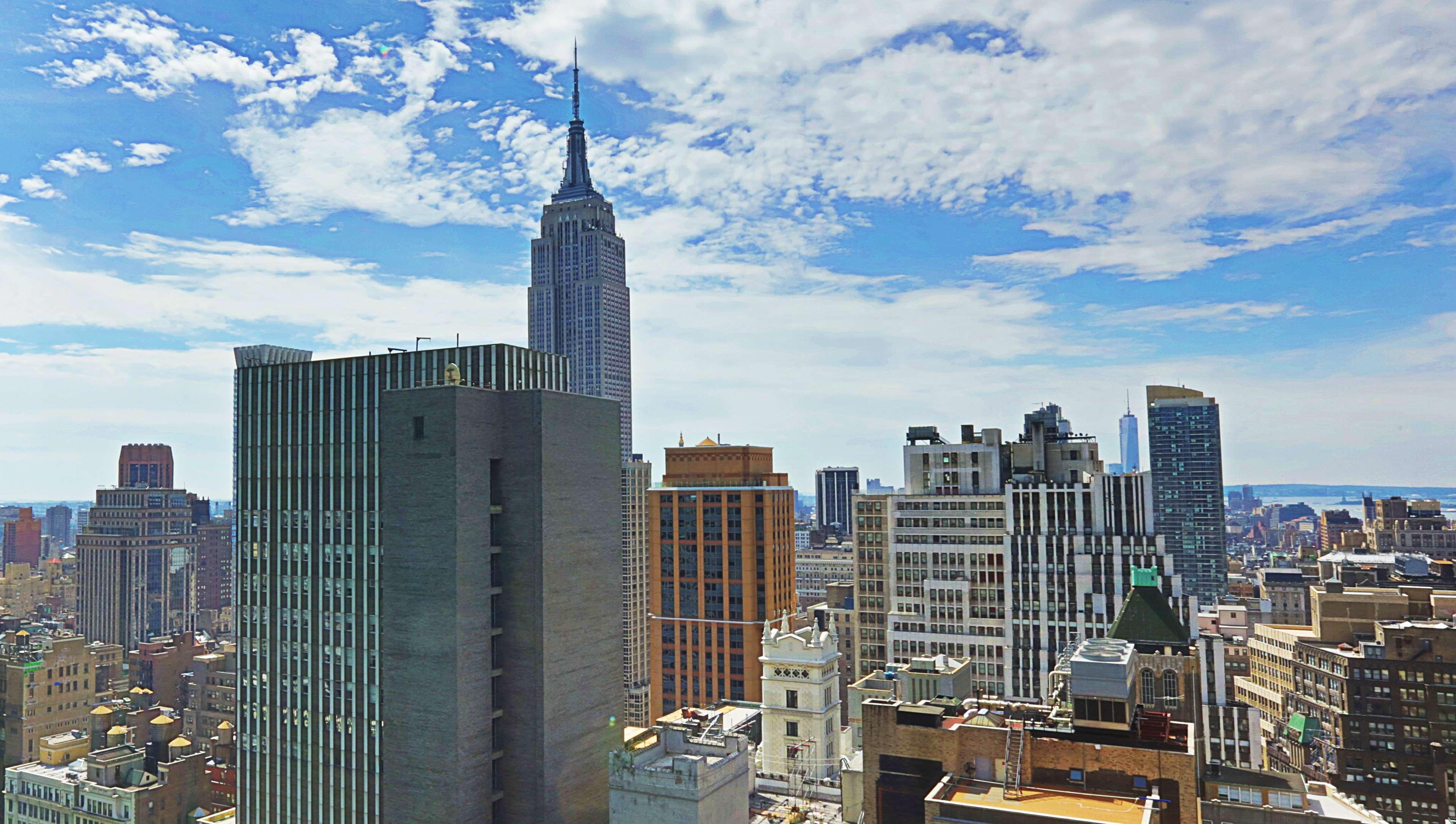 Hilton Garden Inn New York - Times Square Central Exterior foto