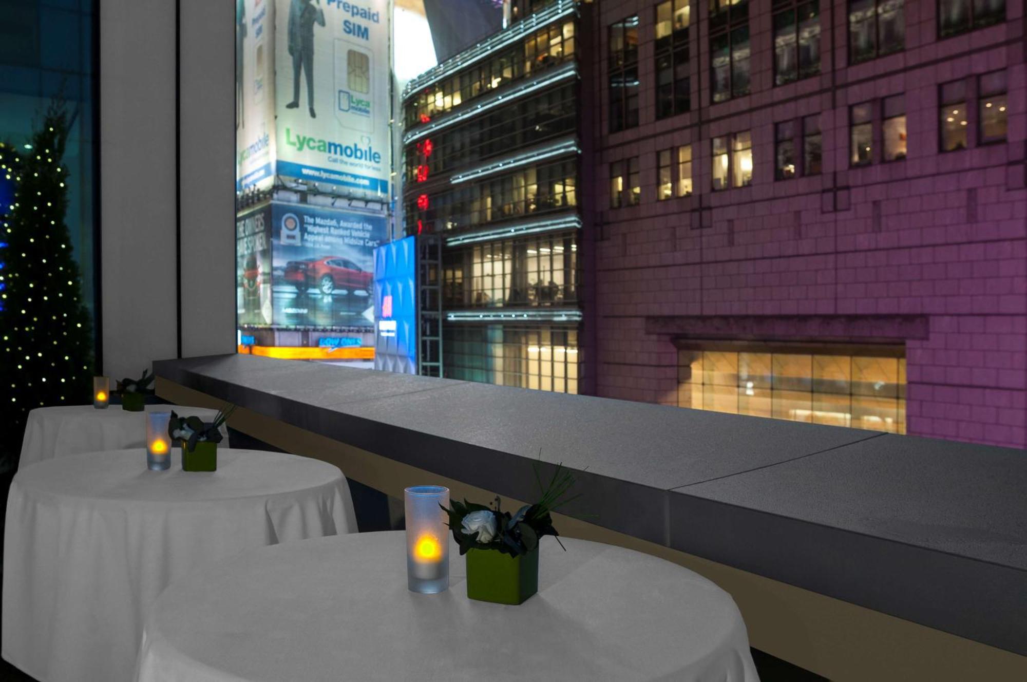 Hilton Garden Inn New York - Times Square Central Exterior foto